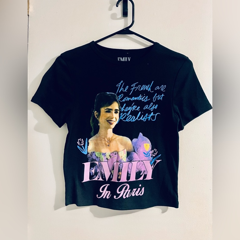 NWT Emily in Paris Tee ~ Medium